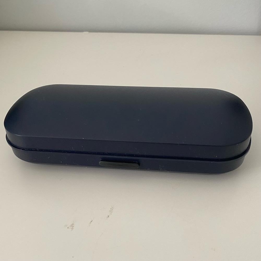 Glasses Case - Picture 1 of 2